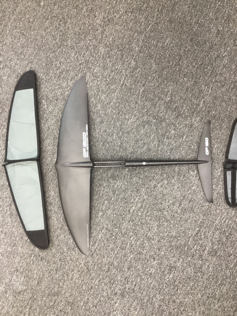1204cm2 F4 GP 1200,  B+ Condition