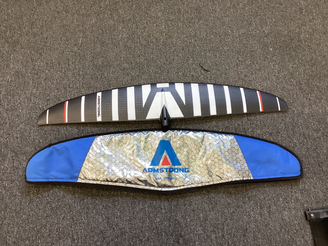 1750cm2 Armstrong MA,   Condition