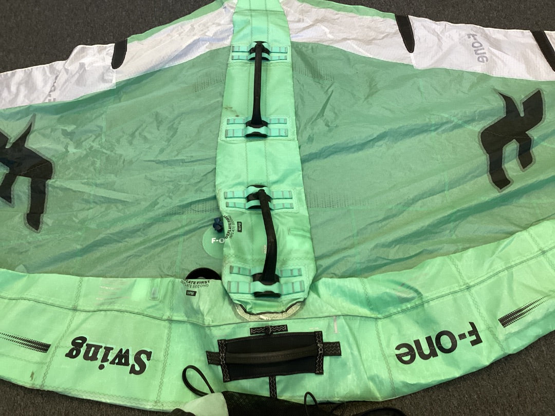 4.0m2 F-One Swing Vs4 with Handles, 2024 B Condition