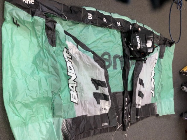 11m2 F-One Bandit 17 Tec,  B+ Condition