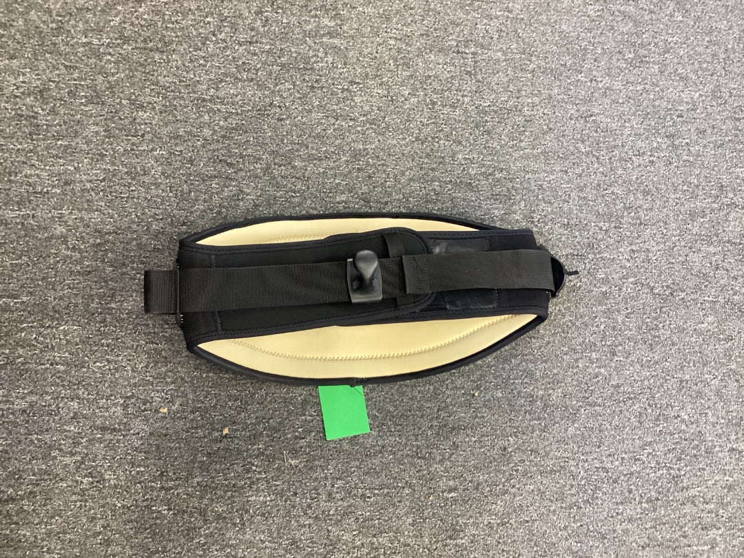 Medium F-One Manera Stash Harness, 2026 A- Condition