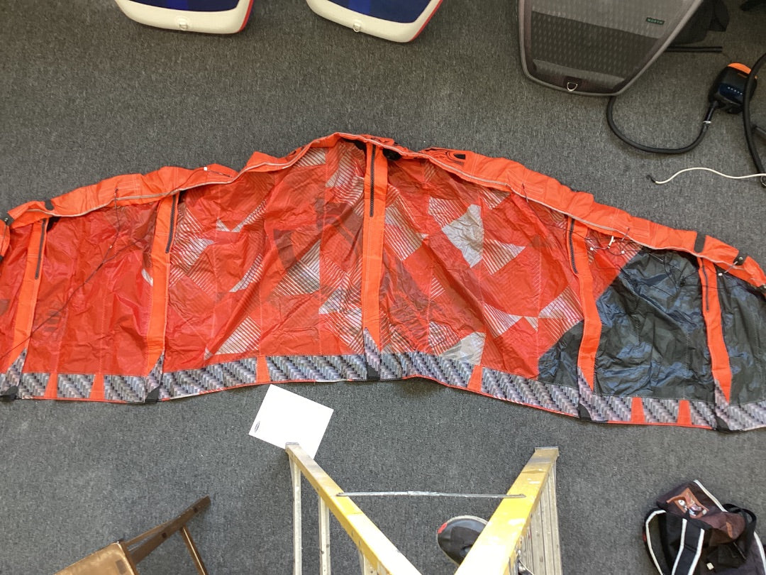 4.0m2 Cabrinha Switchblade,  B+ Condition