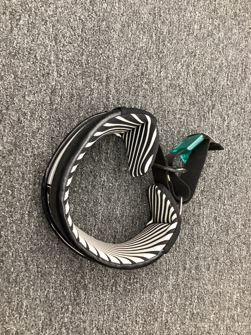 XS DaKine Harness,   Condition