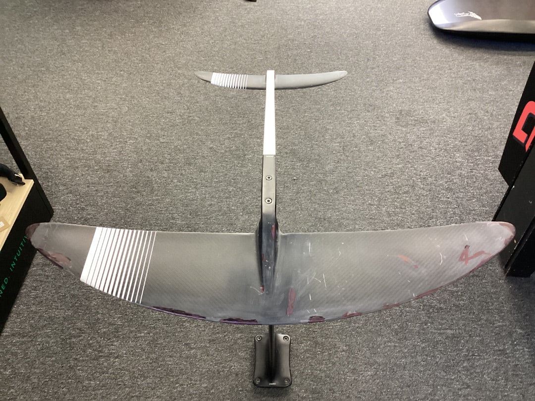 1240 cm2 Cabrinha 1240 Mark 2 HP MA Front Wing / 80cm Carbon Mast / 230 Stab,  B- Condition
