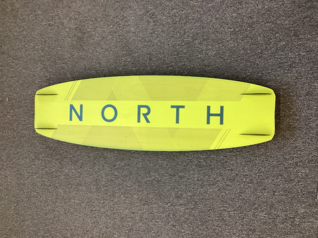 141x42cm North Prime,  B+ Condition