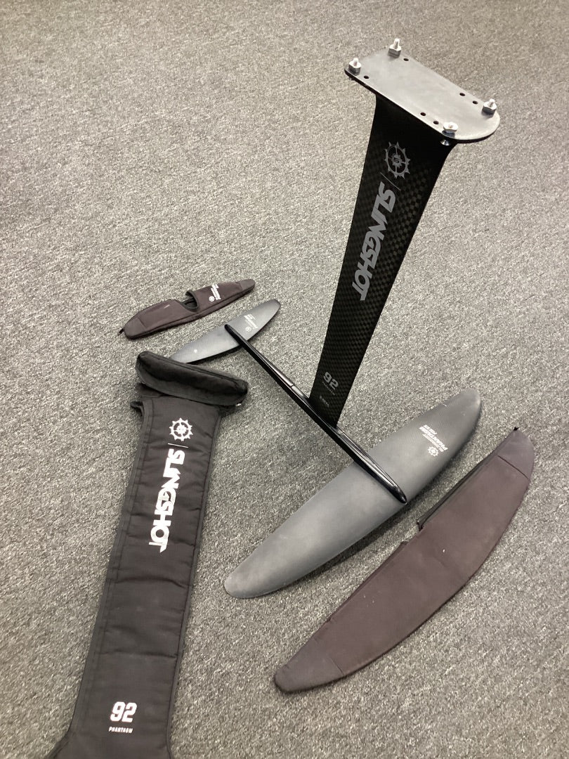 926 FW, 400 RW, 92cm Mast Slingshot Phantasm,   Condition
