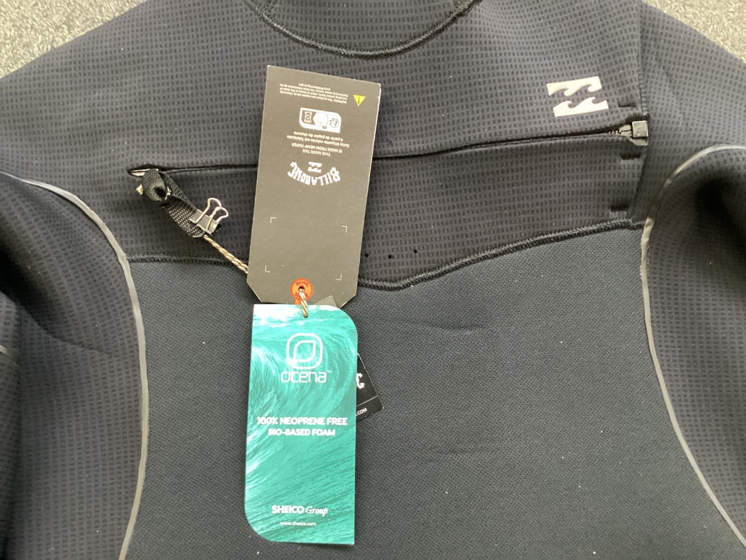 XXL Billabong 5/4 wetsuit w/ hood, 2025 A+ Condition