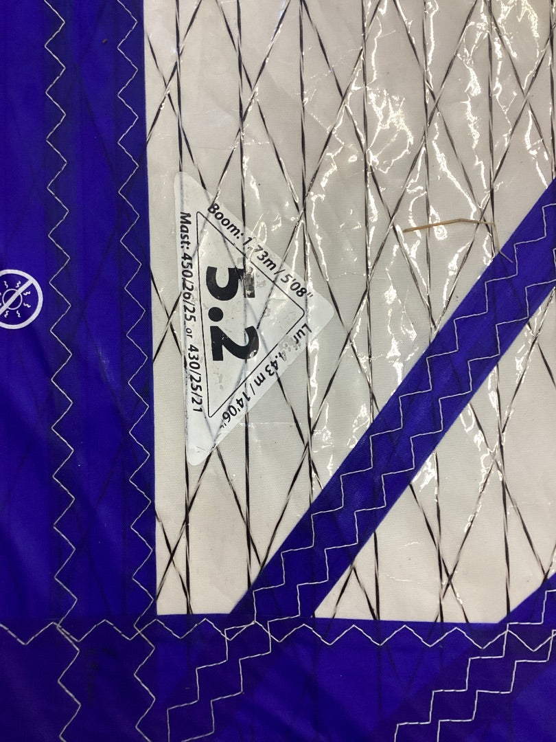 5.2m2 EZZY wave,  B+ Condition