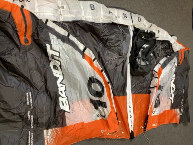 10m2 F-One Bandit 17 Tec,  B Condition