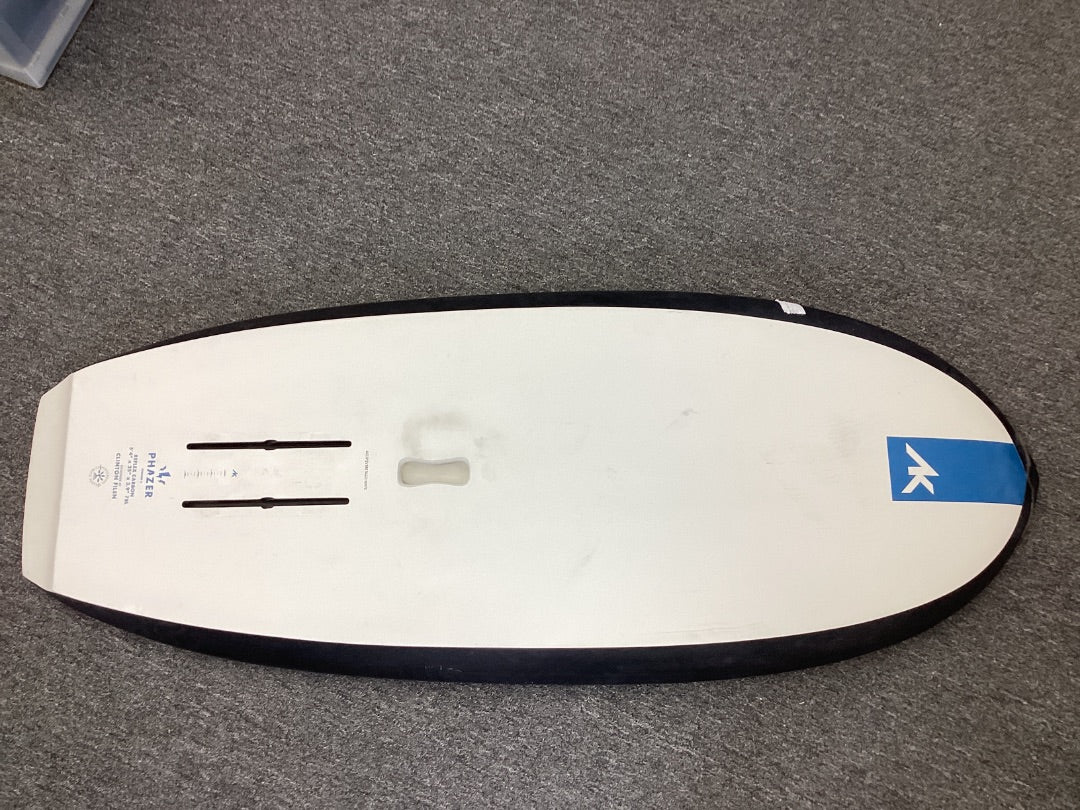 90L AK PHAZER V3,  B- Condition