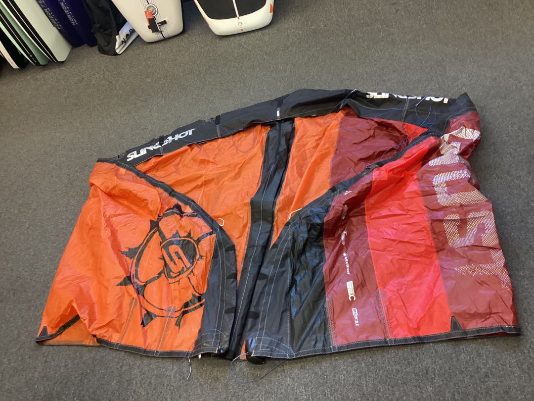8m2 Slingshot Ghost V1,  B- Condition