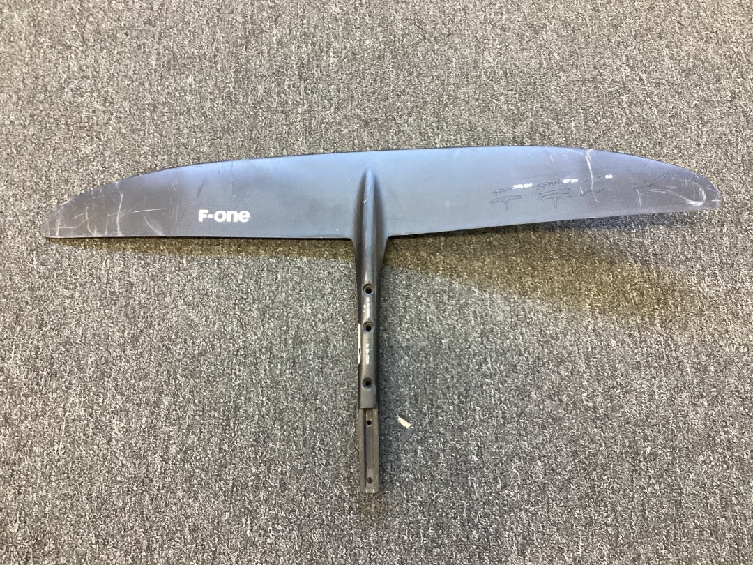 950cm2 F-One SK8 V1,  B- Condition