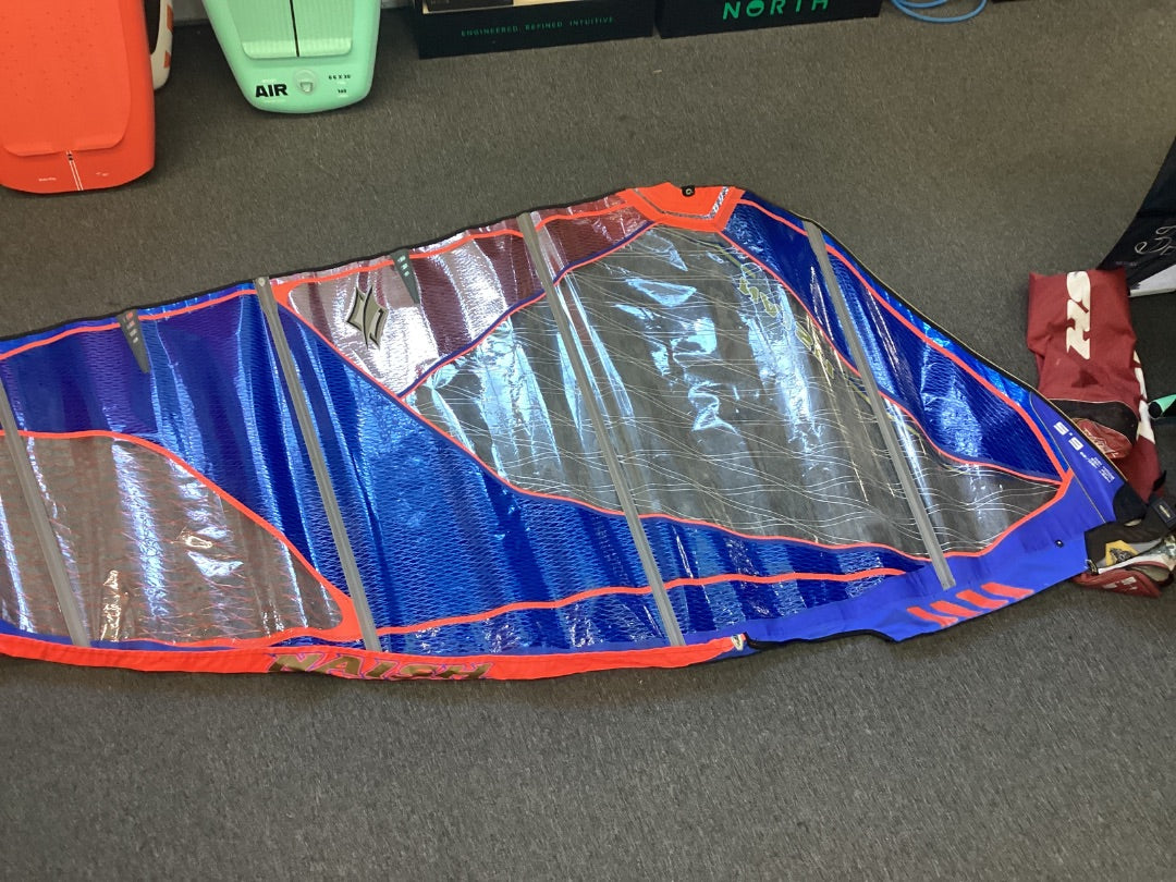 6.5m2 Naish All Terrain,  B Condition