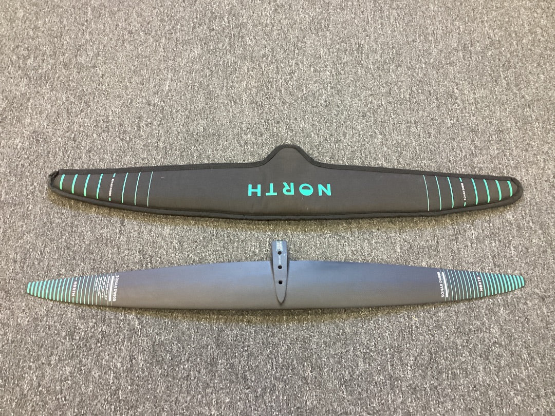 900cm2 North North Sonar DW900, 2025/26 B Condition