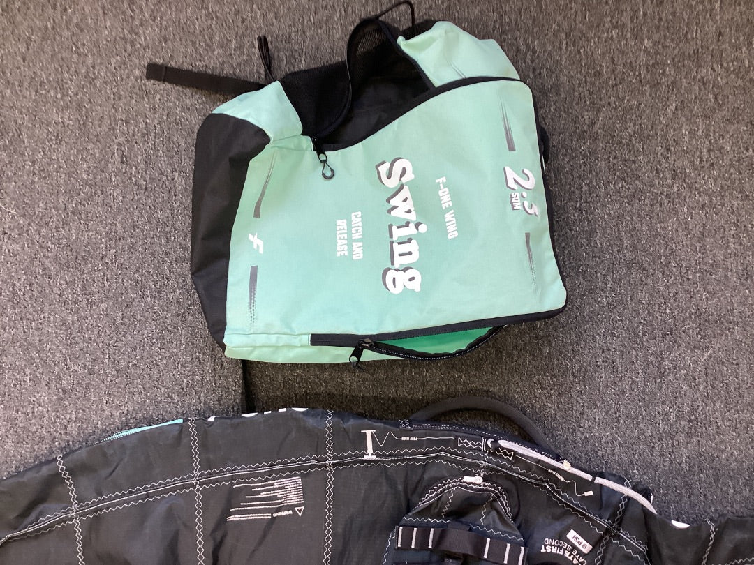 2.5 F-One Swing V4,  C Condition