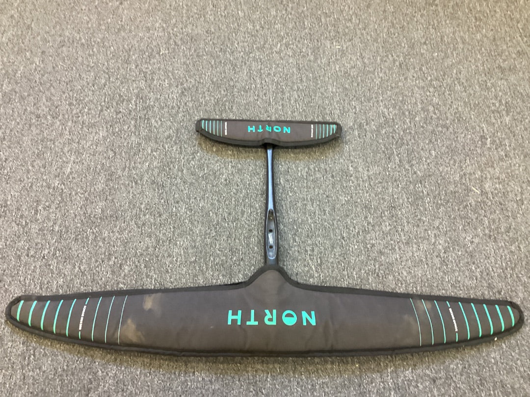 1100cm2 North North Sonar DW1100, 2025/26 B Condition