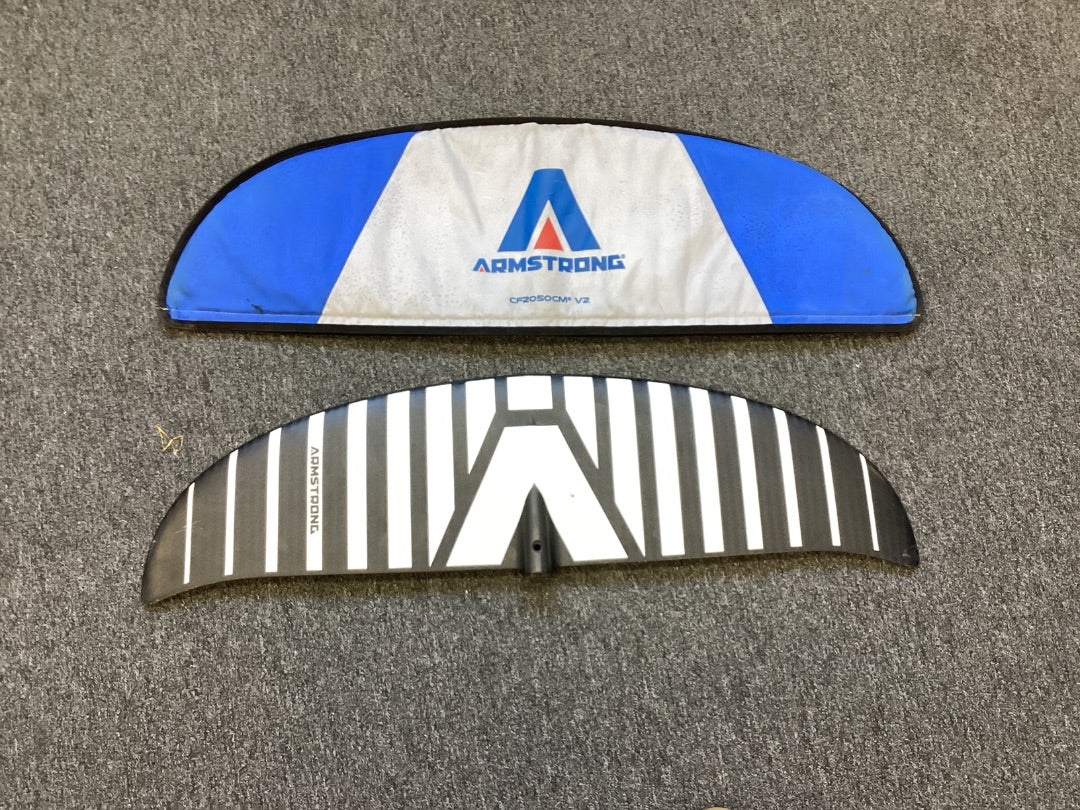 2050cm2 Armstrong CF,   Condition