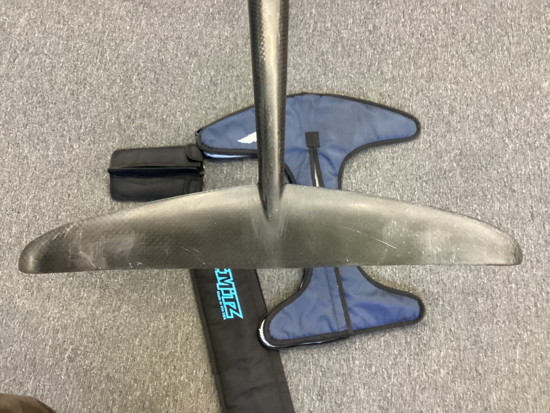 Lift 70 LCX + Carve 20 + 102cm Mast,   Condition