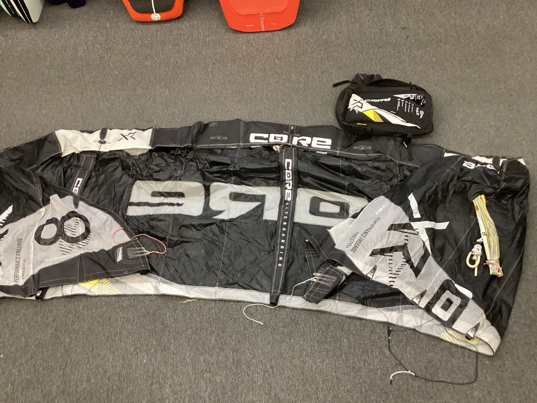 8m2 CORE XR5 W/BAR,  A- Condition