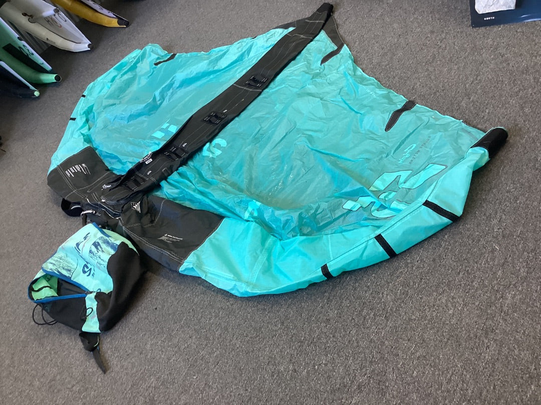5.5m2 F-One Origin,   Condition
