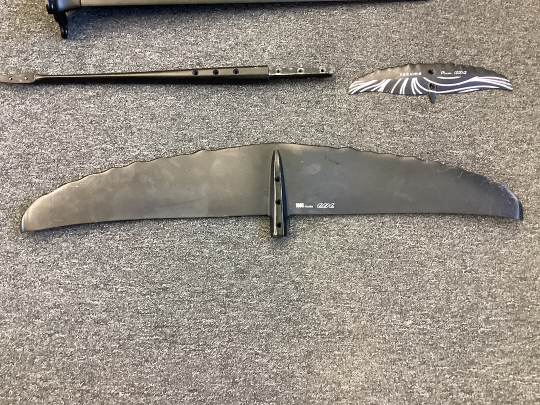 1090 FW / 178 RW / 75cm Mast Takuma Complete Foil,  B Condition