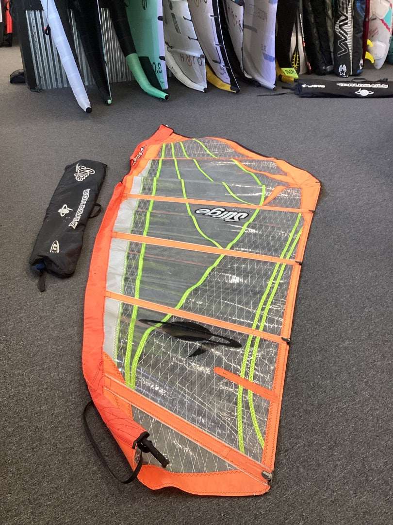 4.2m2 World Sails Surge,  B Condition