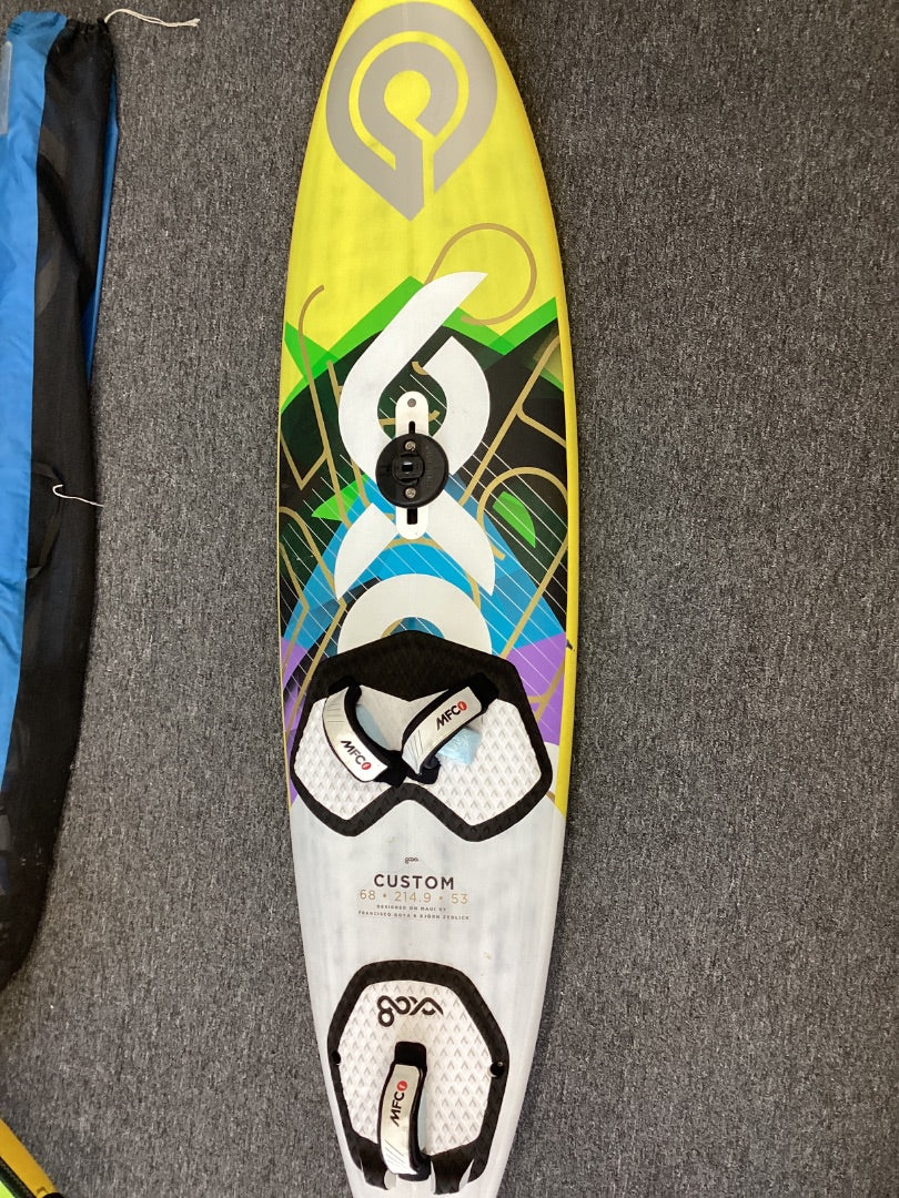 68L Goya Custom Quad Pro Custom Wave w/bag, 2012 B+ Condition