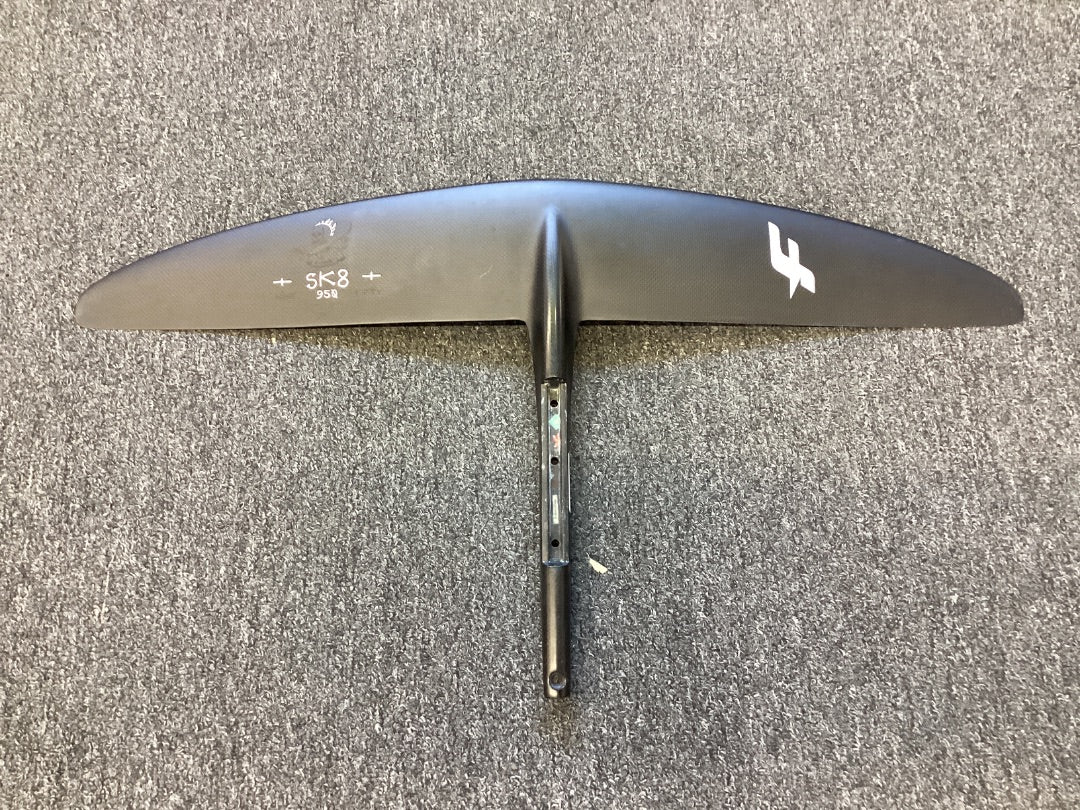 950cm2 F-One SK8 V1,  B- Condition