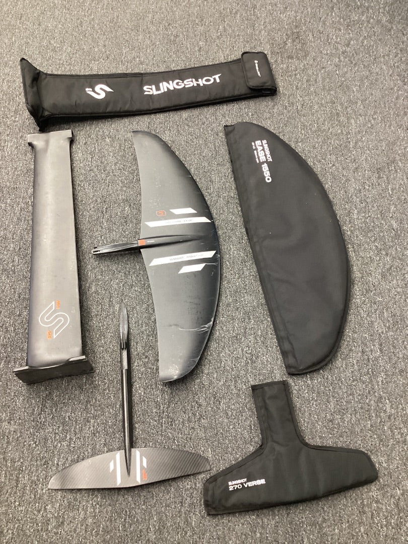 1550 fw, 270 rw, 82 mast Slingshot One Lock Ease Carbon,  B Condition