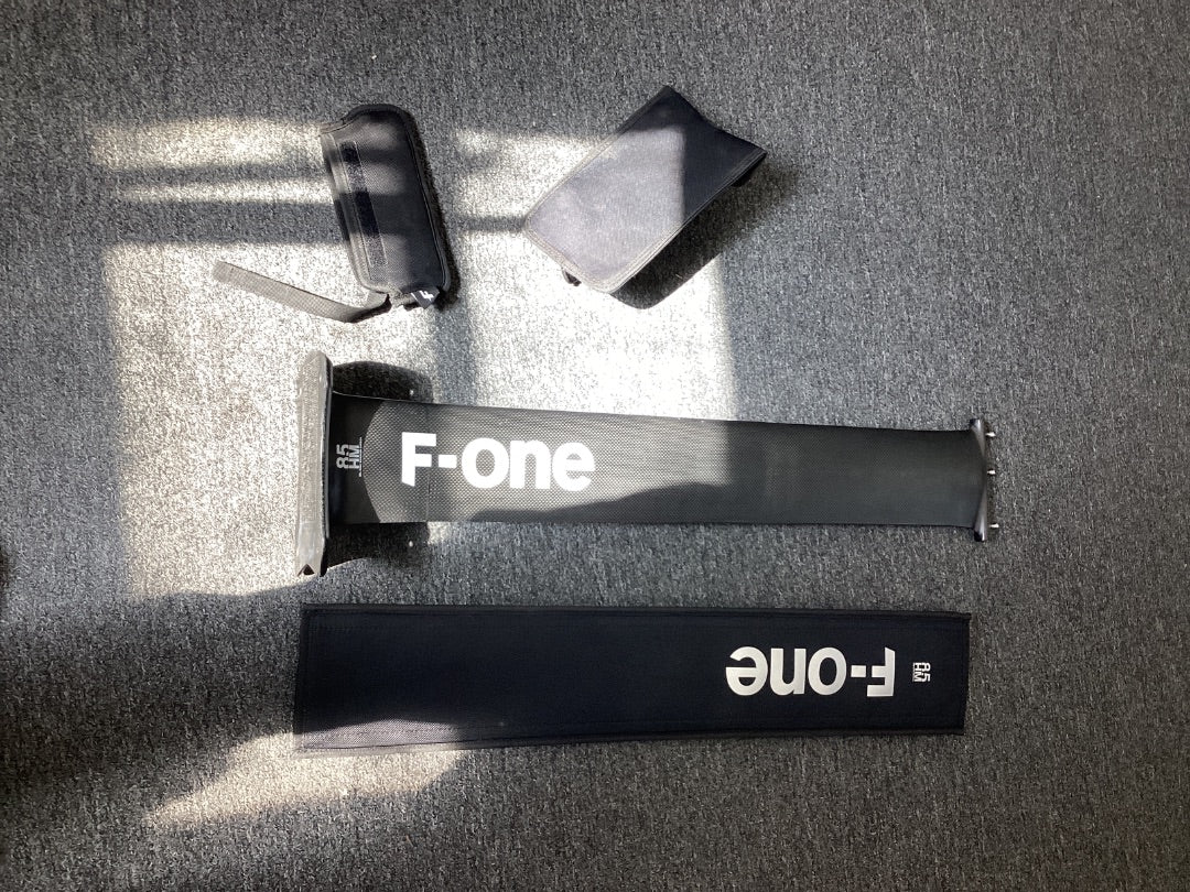 85cm 16mm F-One Carbon T1 Mast,  C+ Condition