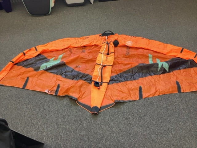 4.5m2 F-One F-One Strike V3 4.5,   Condition