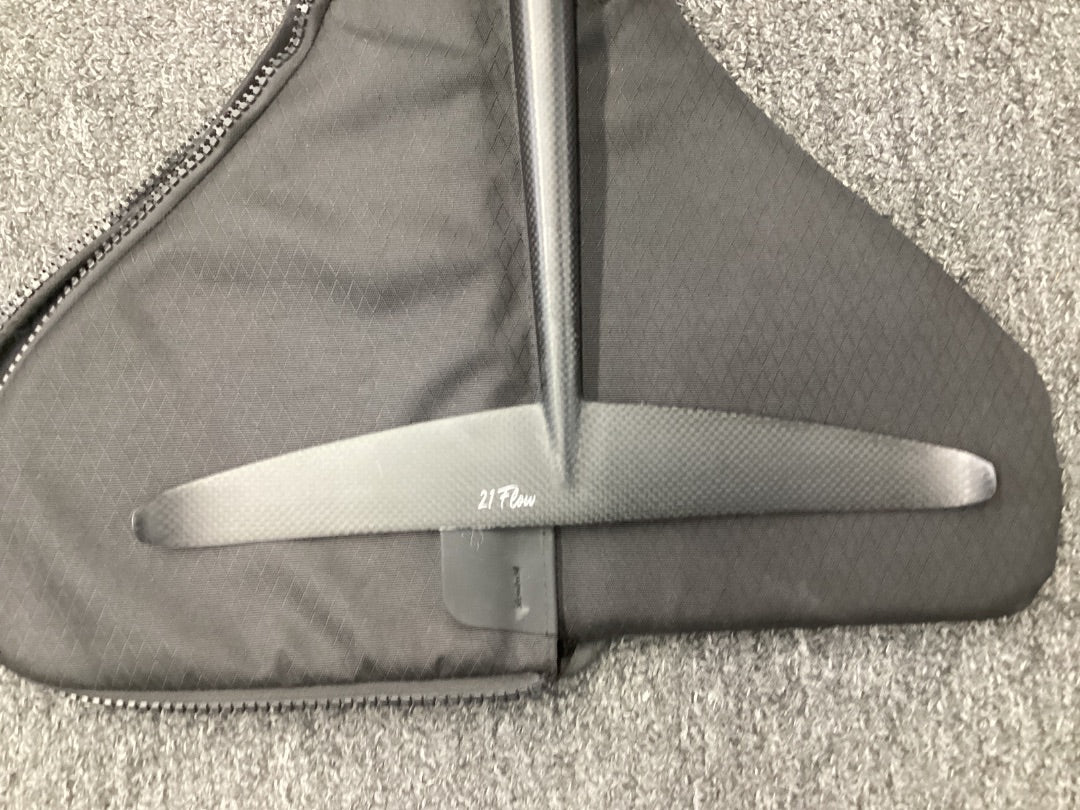 839cm2 No Limitz Florence Foil System,  B+ Condition