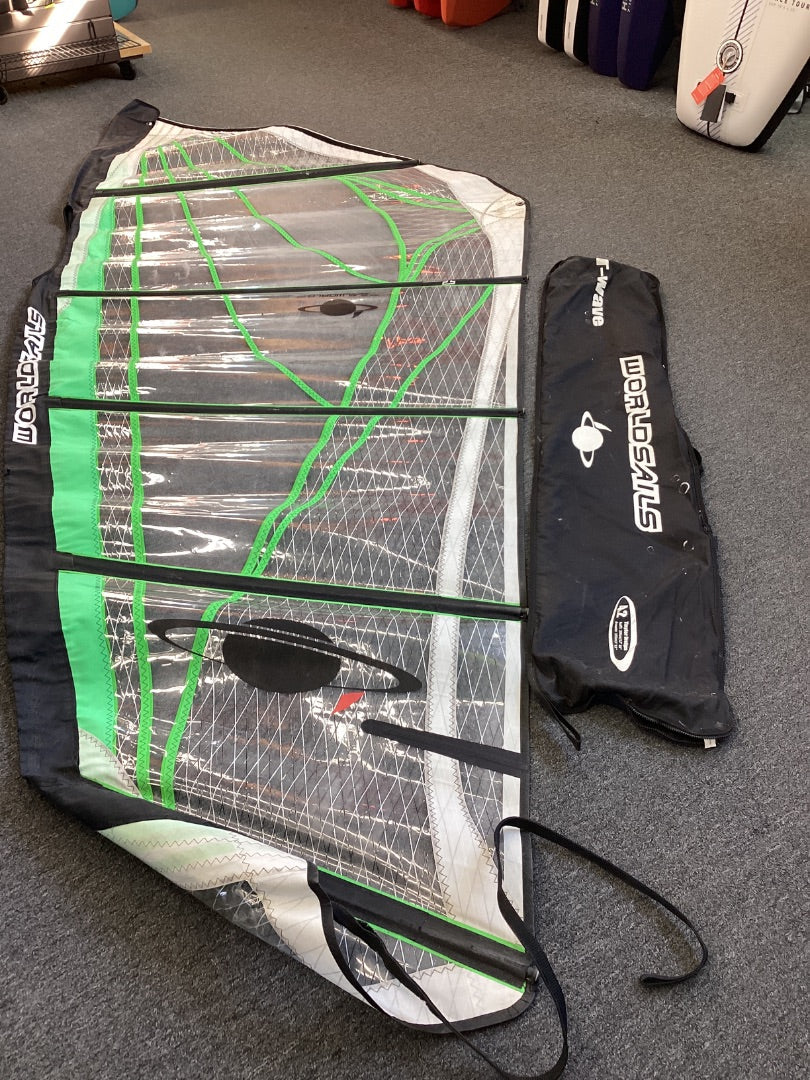 4.2m2 World Sails T-Wave,  B Condition