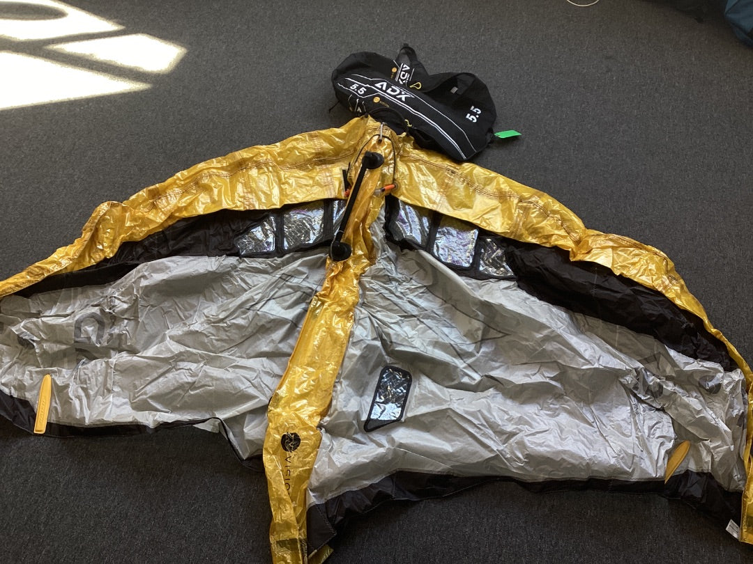 5.5m2 Naish ADX Nvision, B+ Condition