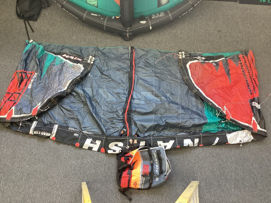 7m2 Naish Pivot,  B Condition