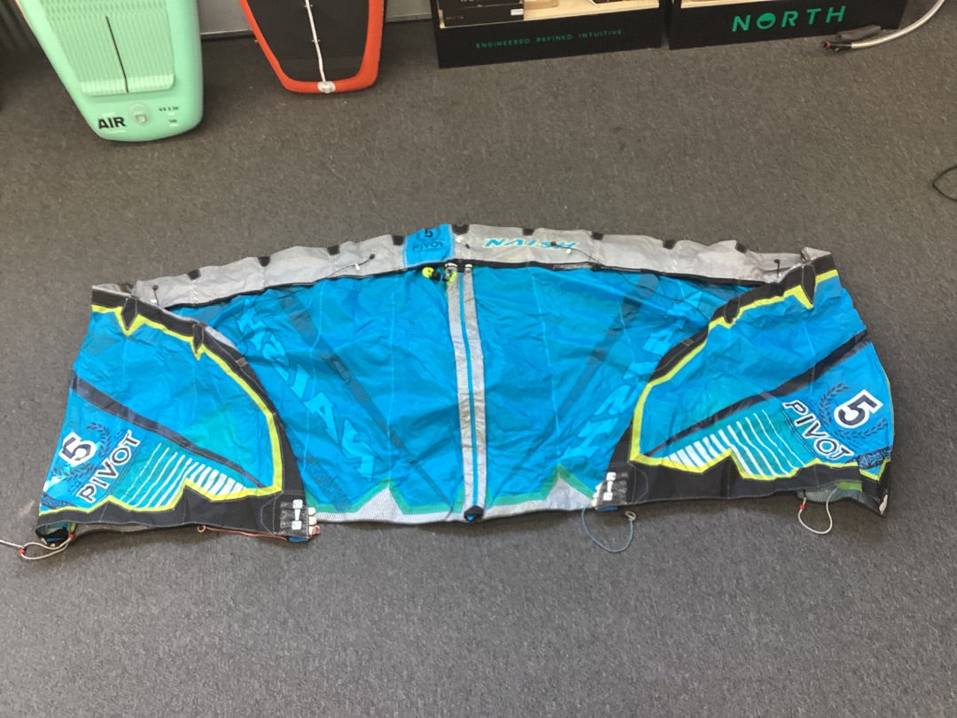 5m Naish Pivot,   Condition