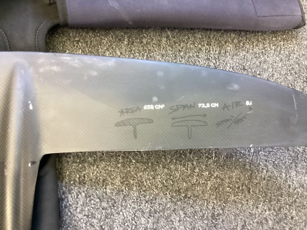 650 F-One SK8 V1 Plane T1,   Condition
