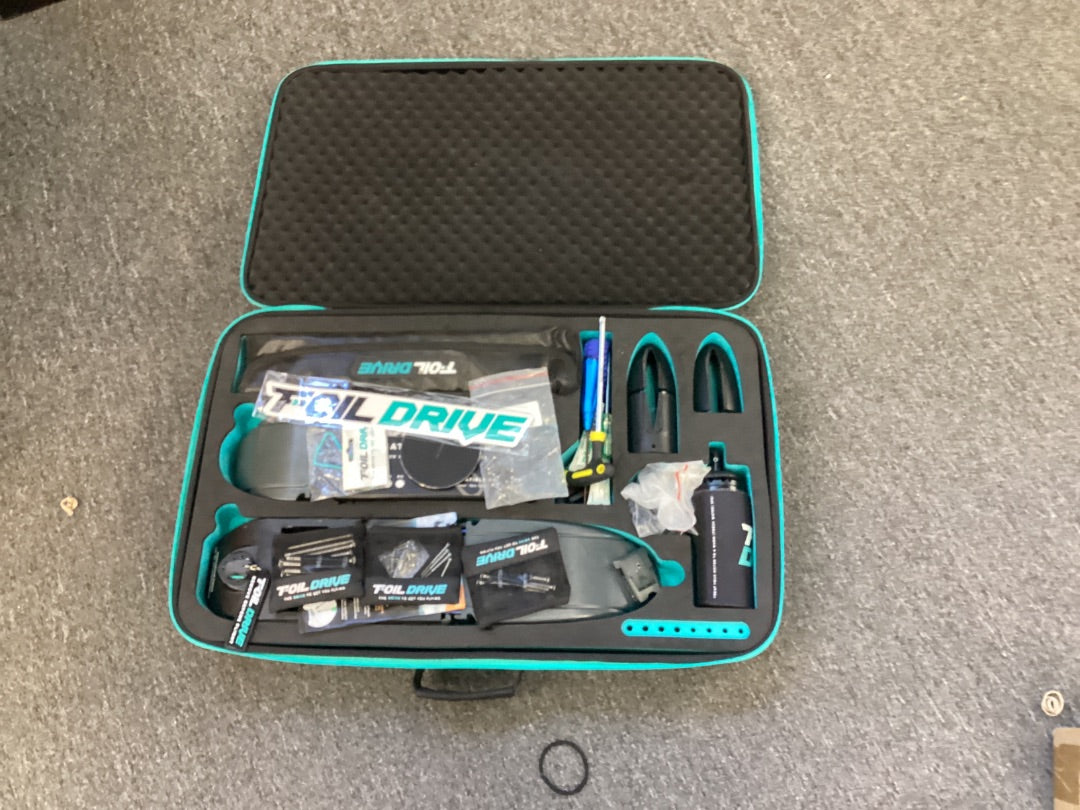 Foil Drive Foil Drive complete kit w/max power battery, GEN 2 B Condition