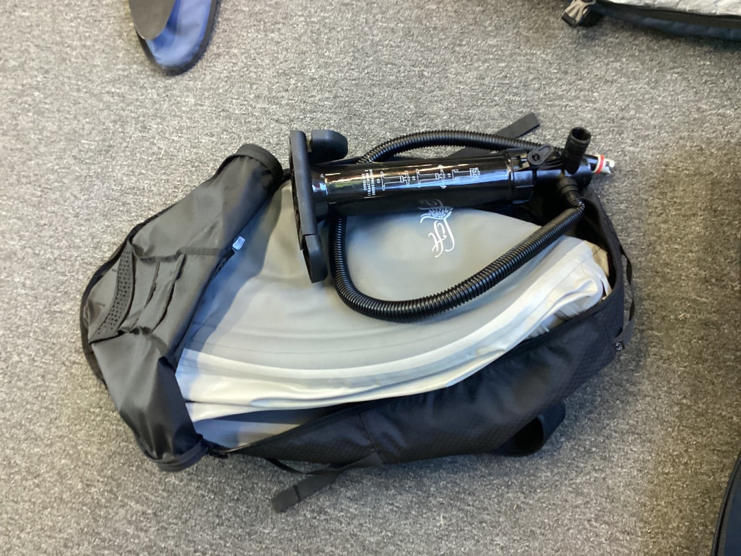 4'9" w/blowfish Lift E-Foil 3F,  B+ Condition