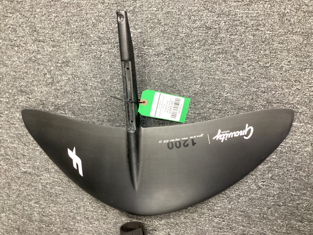 1200cm2 F-One Gravity Carbon Front Wing, 2026 B Condition