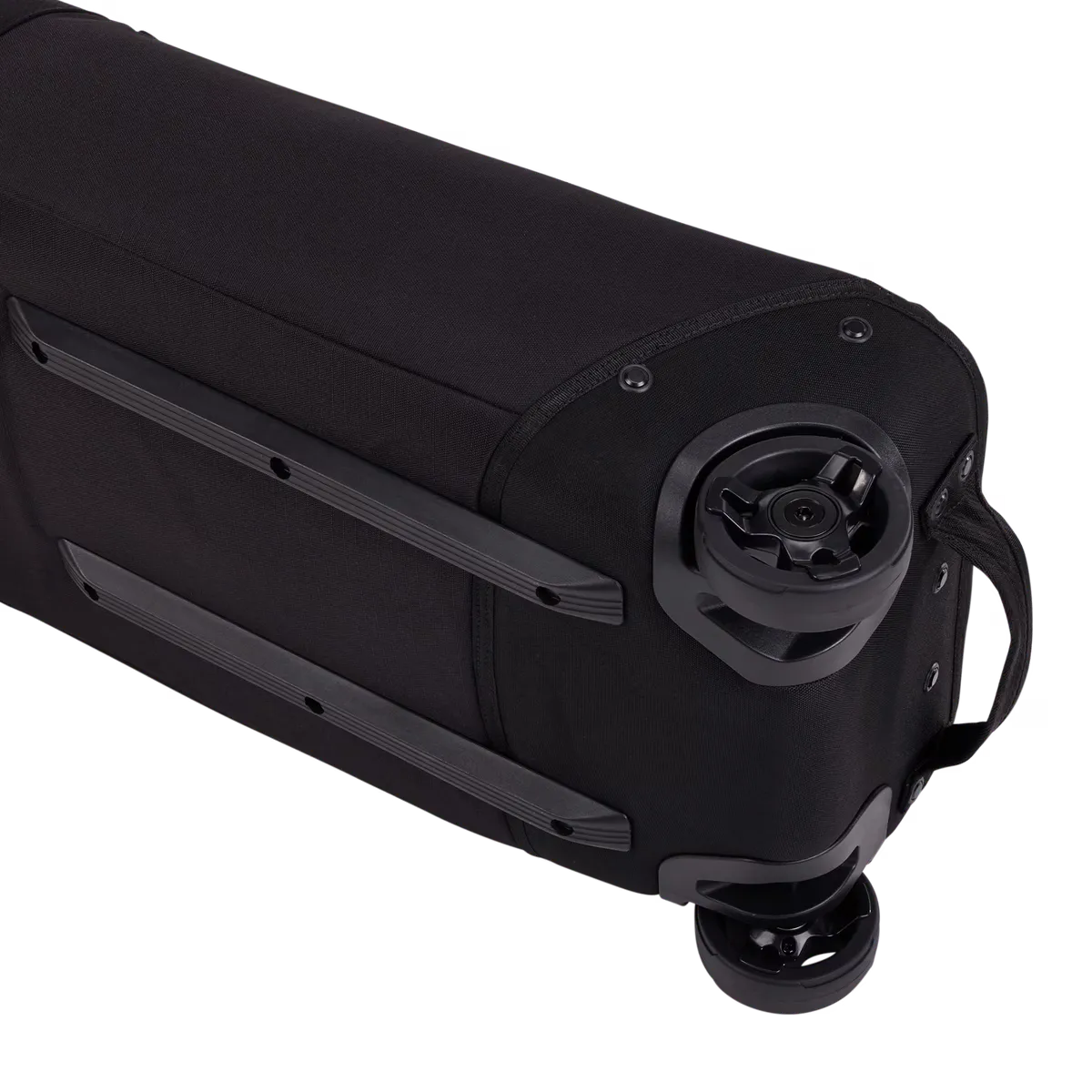 Thule Roundtrip rolling snowboard bag