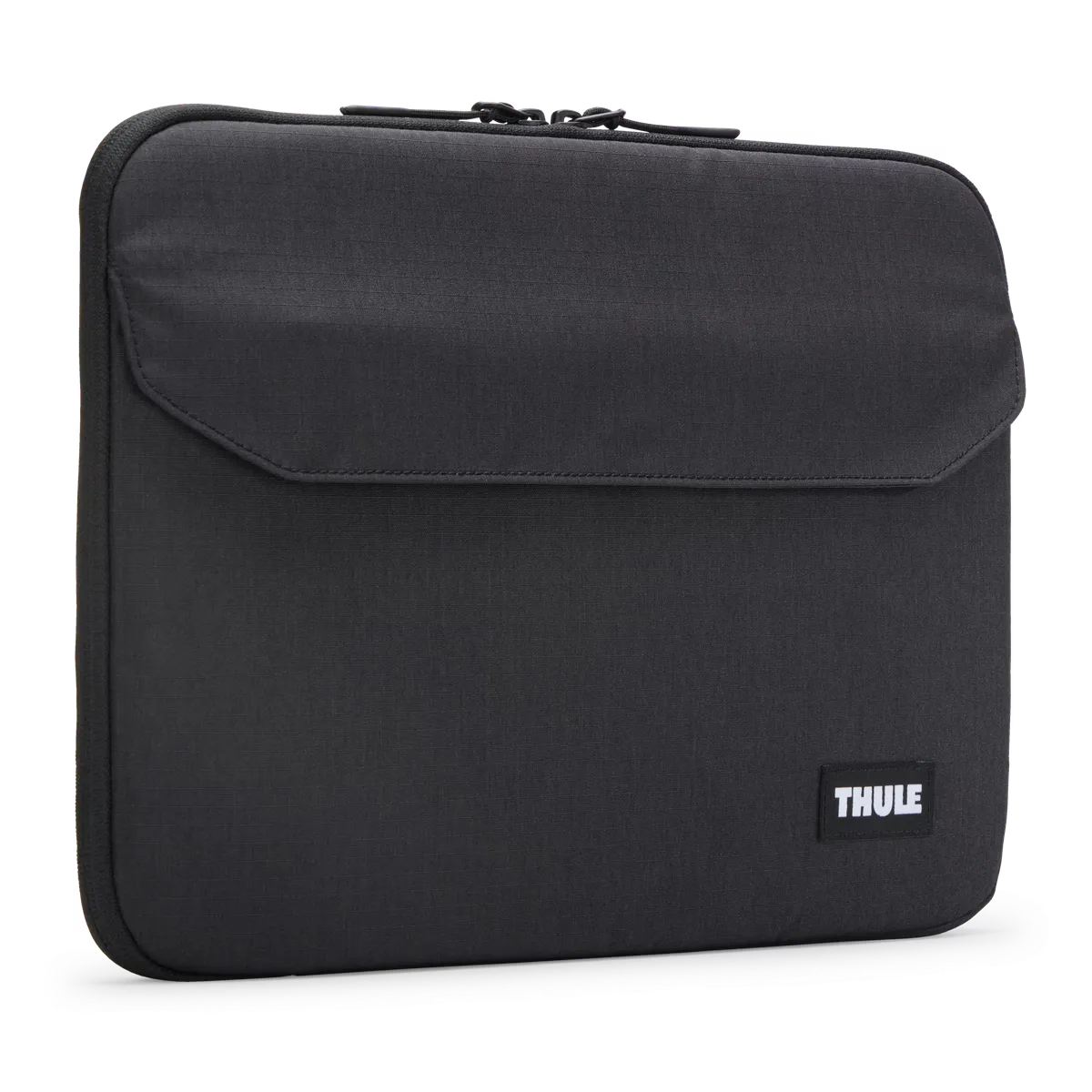 2026 Thule Lithos Sleeve MacBook
