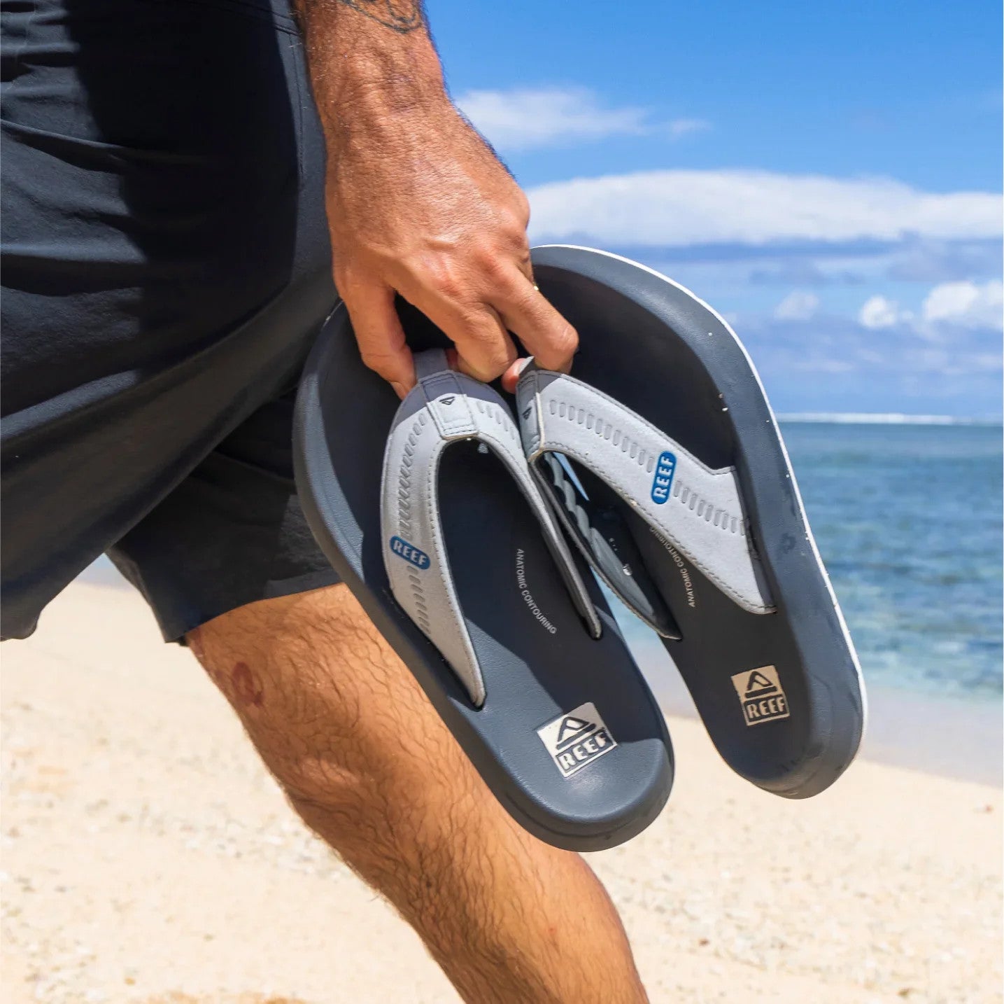 NWT Reef swellsole cruiser flip flop sandals navy sunset summer beach outdoor Reef Swellsole Cruiser Sandal - Free Shipping | DSW main image 3