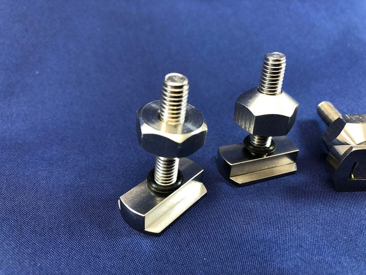 Wizardhat Universal Hardware (Set of 4)  M6x35mm