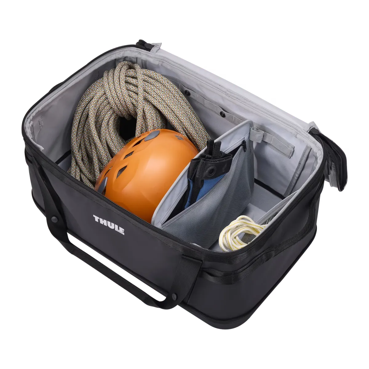 2026 Thule Chasm Gear Hauler