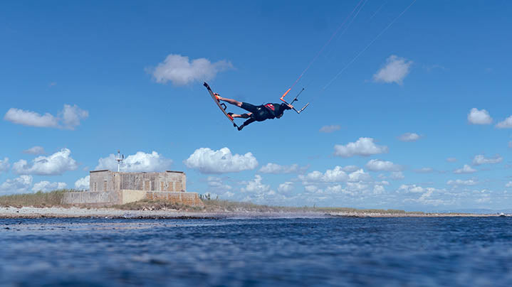 2027 Slingshot ERA V2 Twintip Kiteboard
