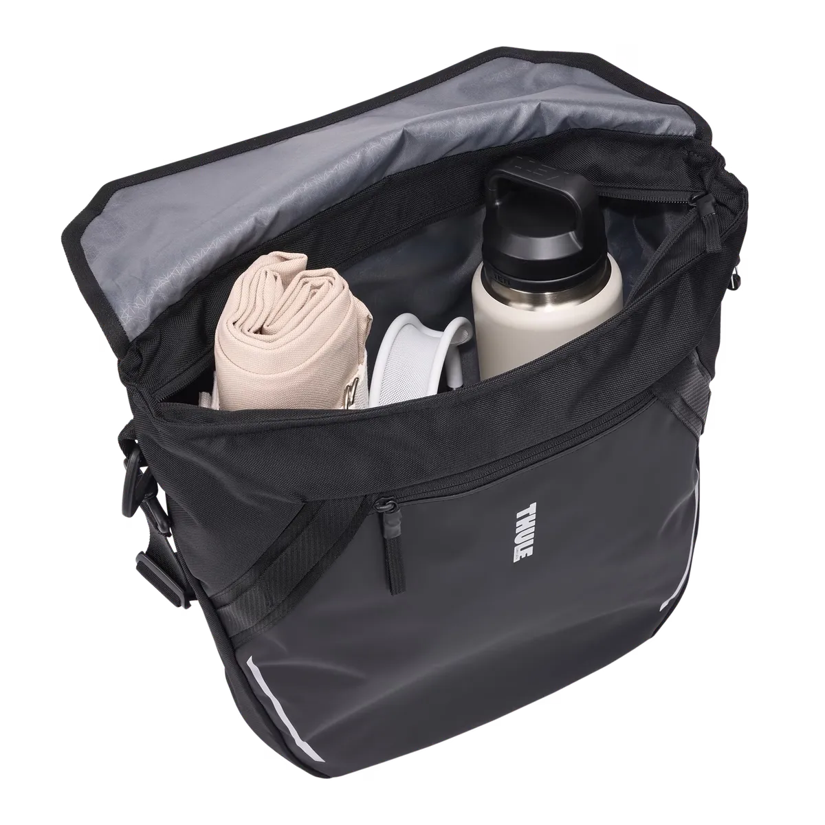 2026 Thule CHASM COURIER INLOCK