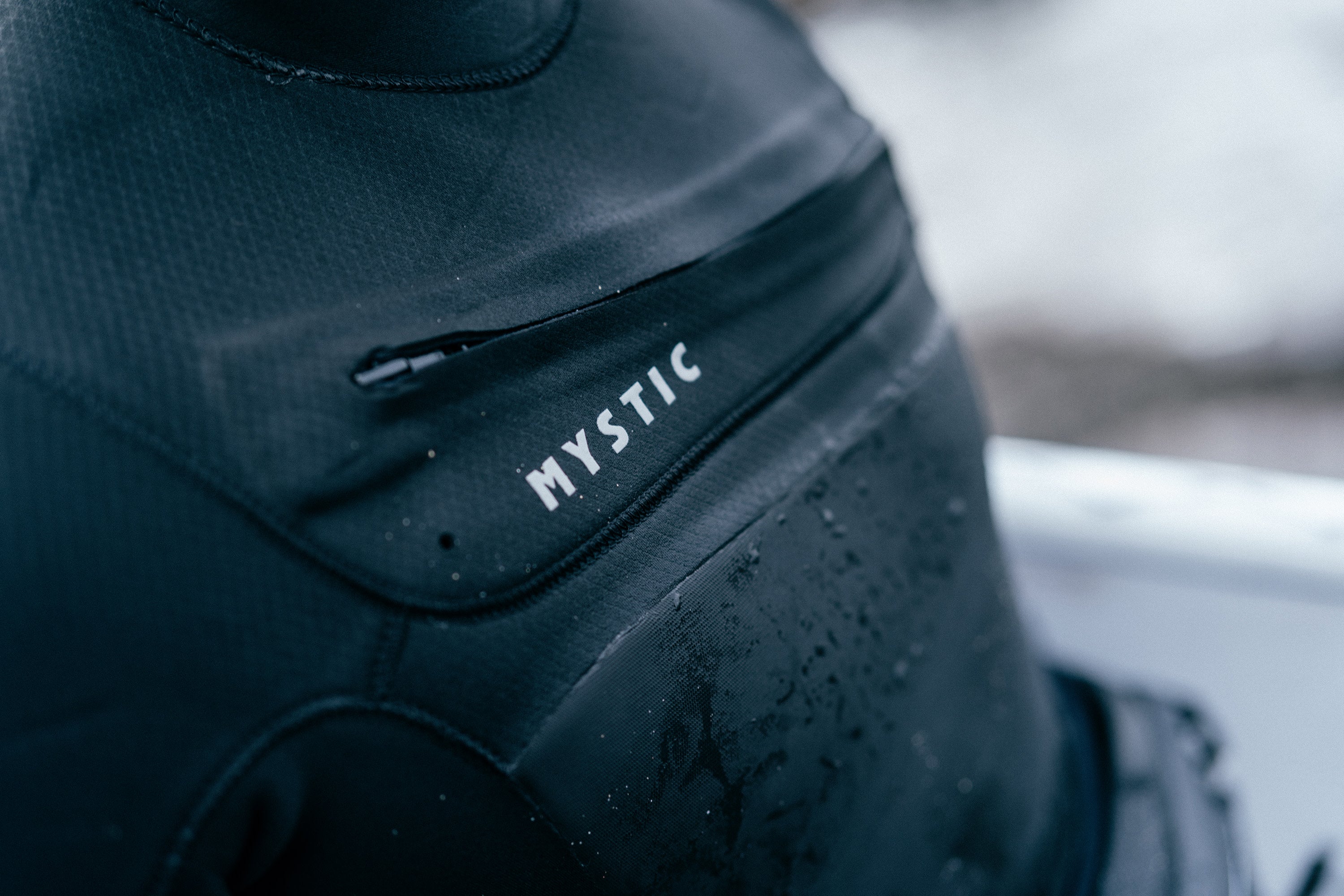 Mystic Voltt 6/4/3mm Hooded Fullsuit | Windance